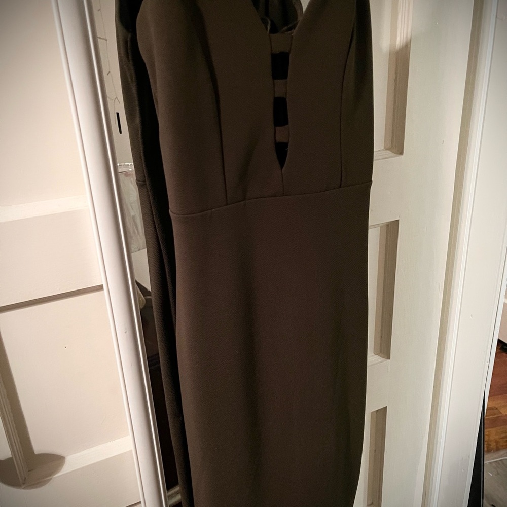 Olive color dress Brand: Papaya Size: Small gently used